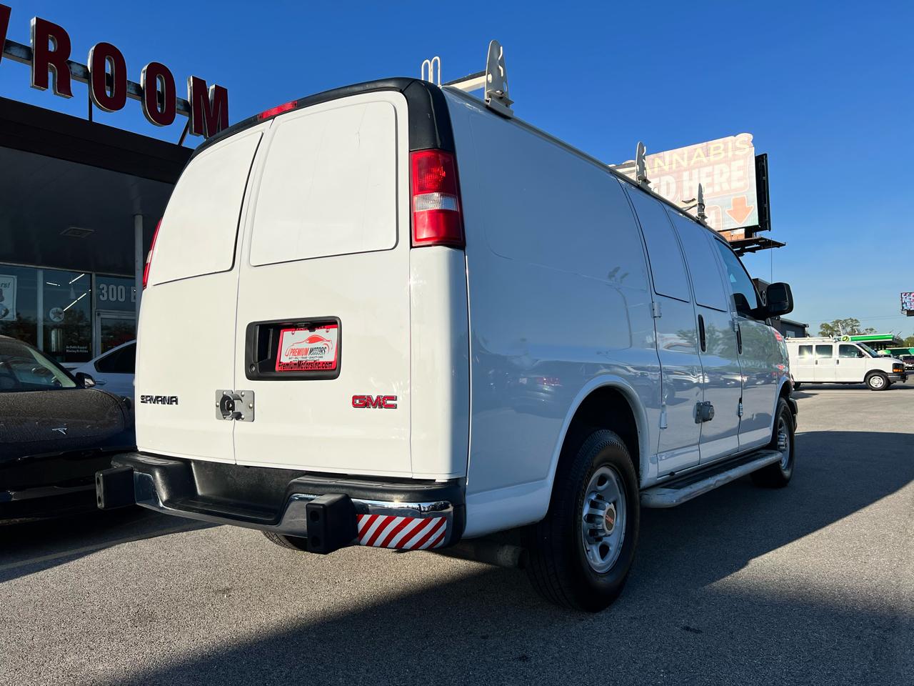 GMC Savana G2500 2014