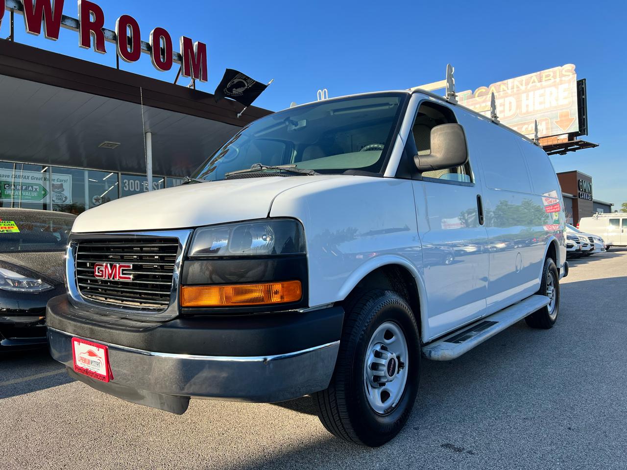 GMC Savana G2500 2014