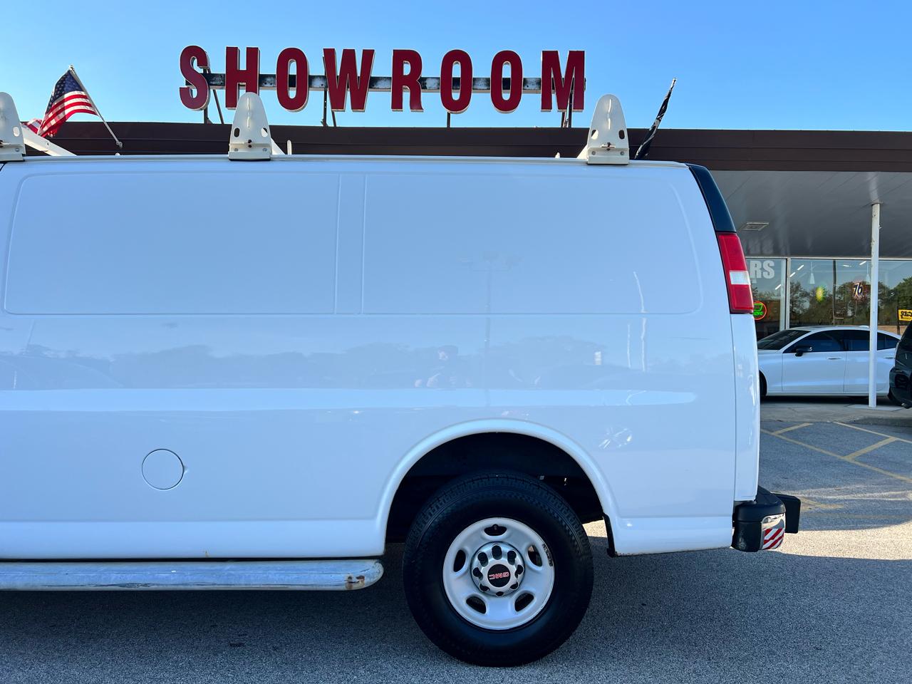 GMC Savana G2500 2014