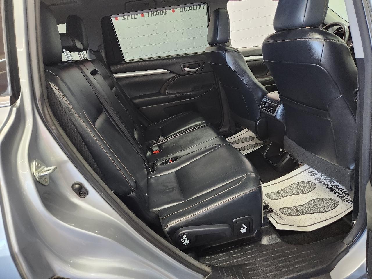 Toyota Highlander XLE 2015