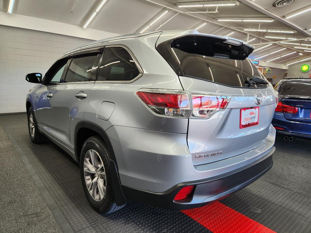 Toyota Highlander XLE 2015
