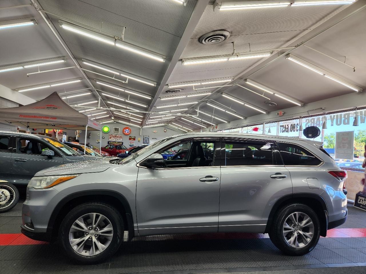 Toyota Highlander XLE 2015