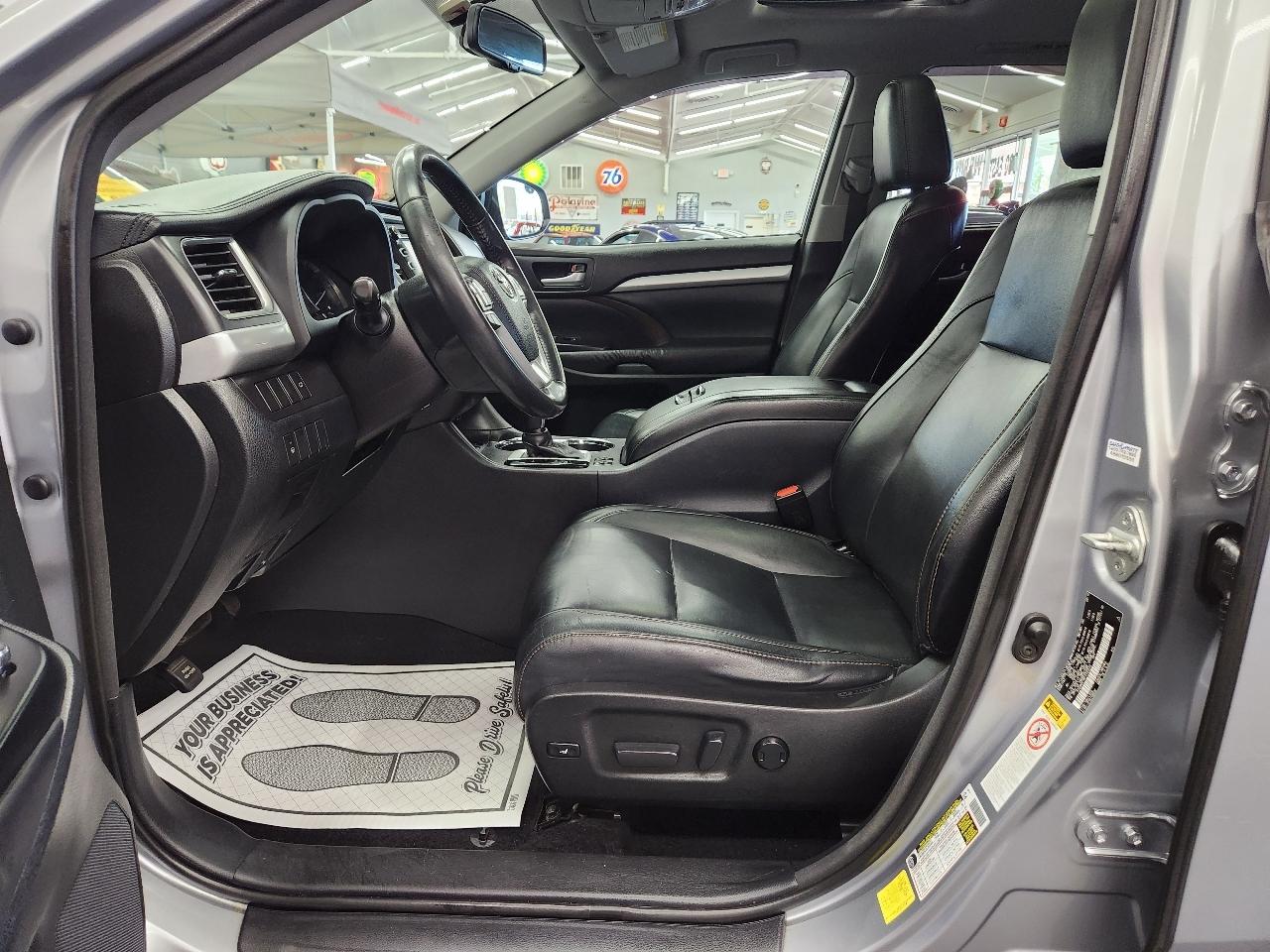 Toyota Highlander XLE 2015