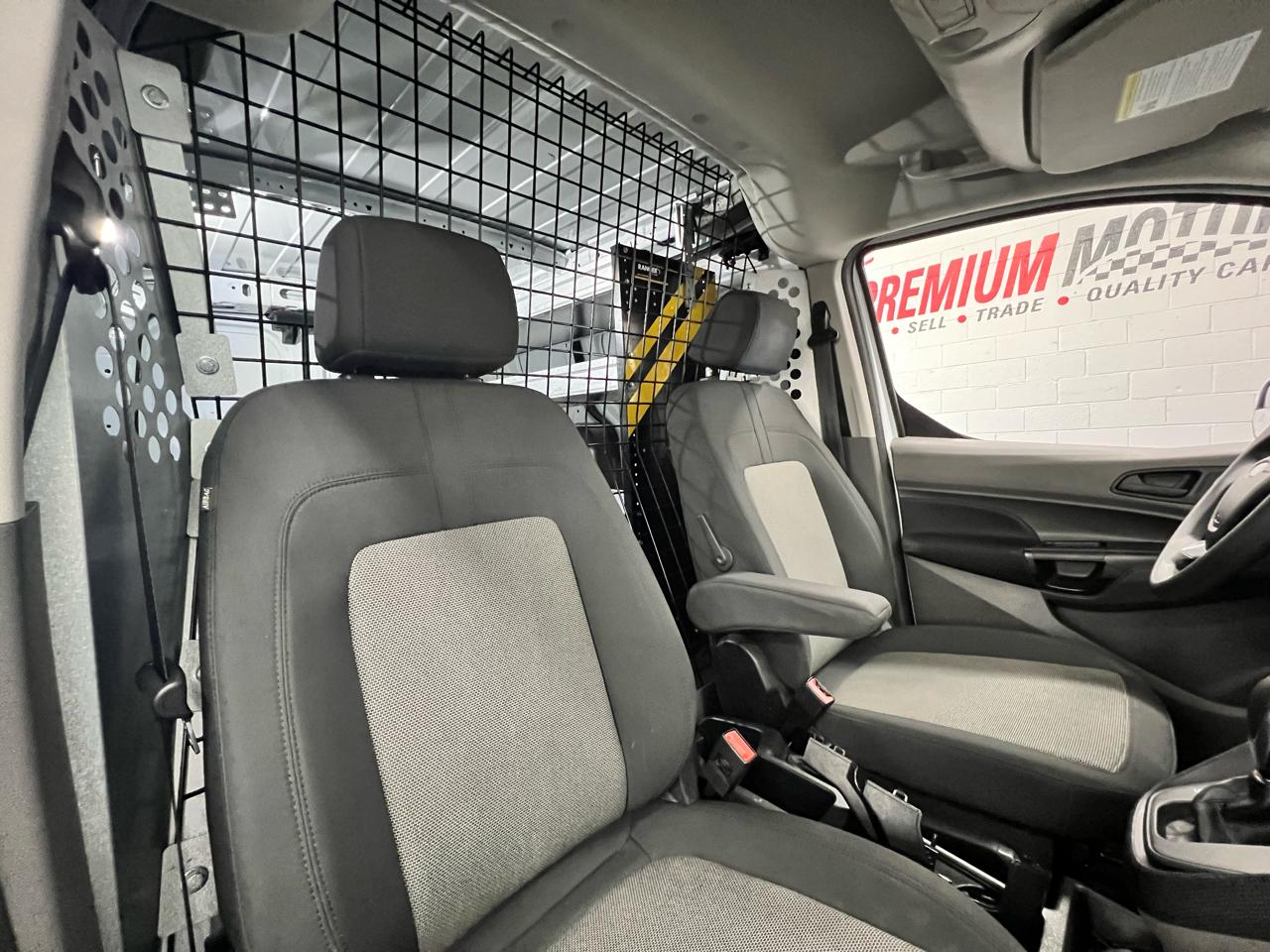 Ford Transit Connect XL 2022