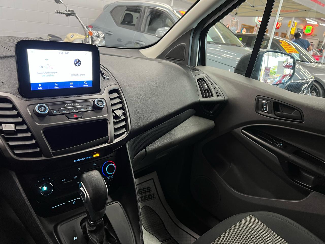 Ford Transit Connect XL 2022