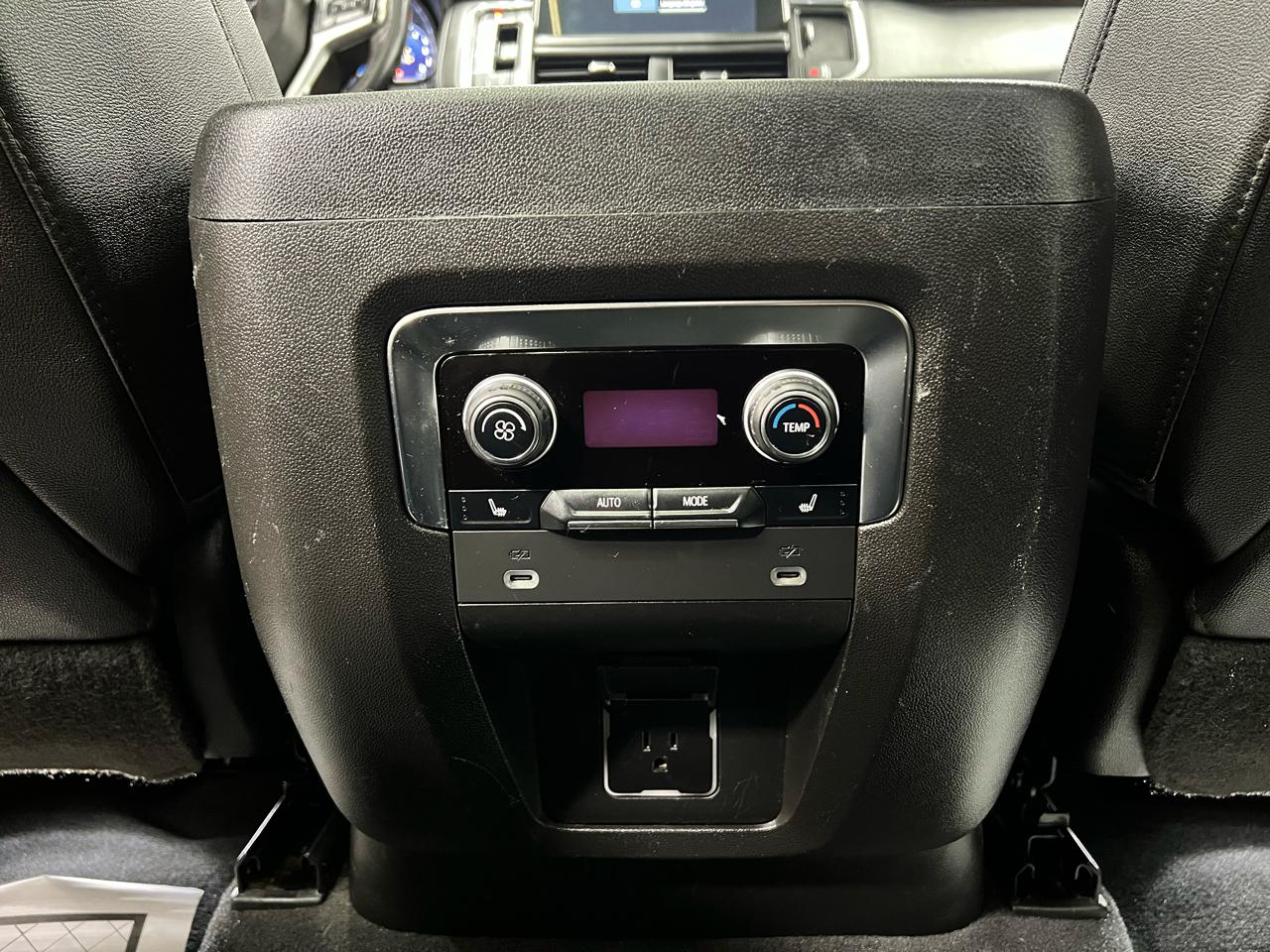Chevrolet Tahoe  2022