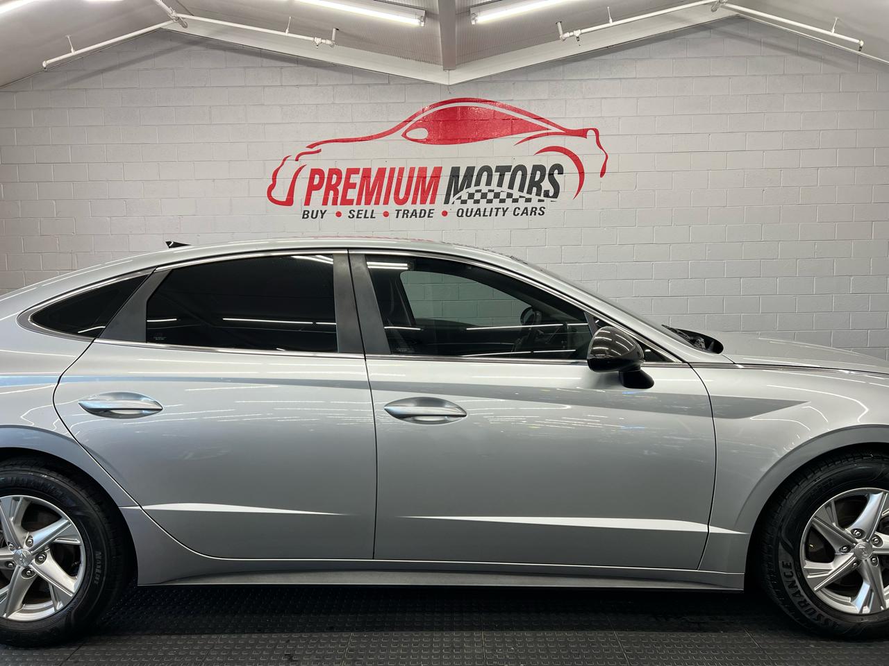 Hyundai Sonata SE 2021