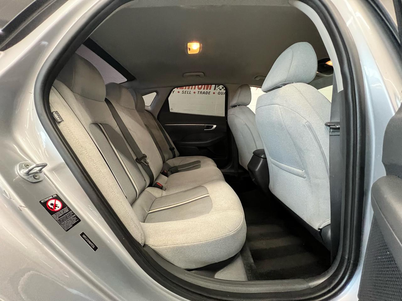 Hyundai Sonata SE 2021