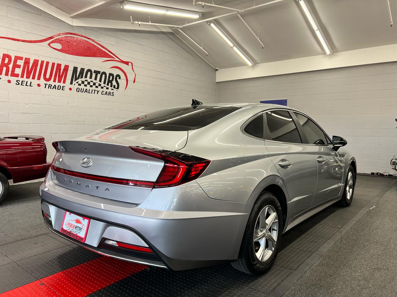 Hyundai Sonata SE 2021