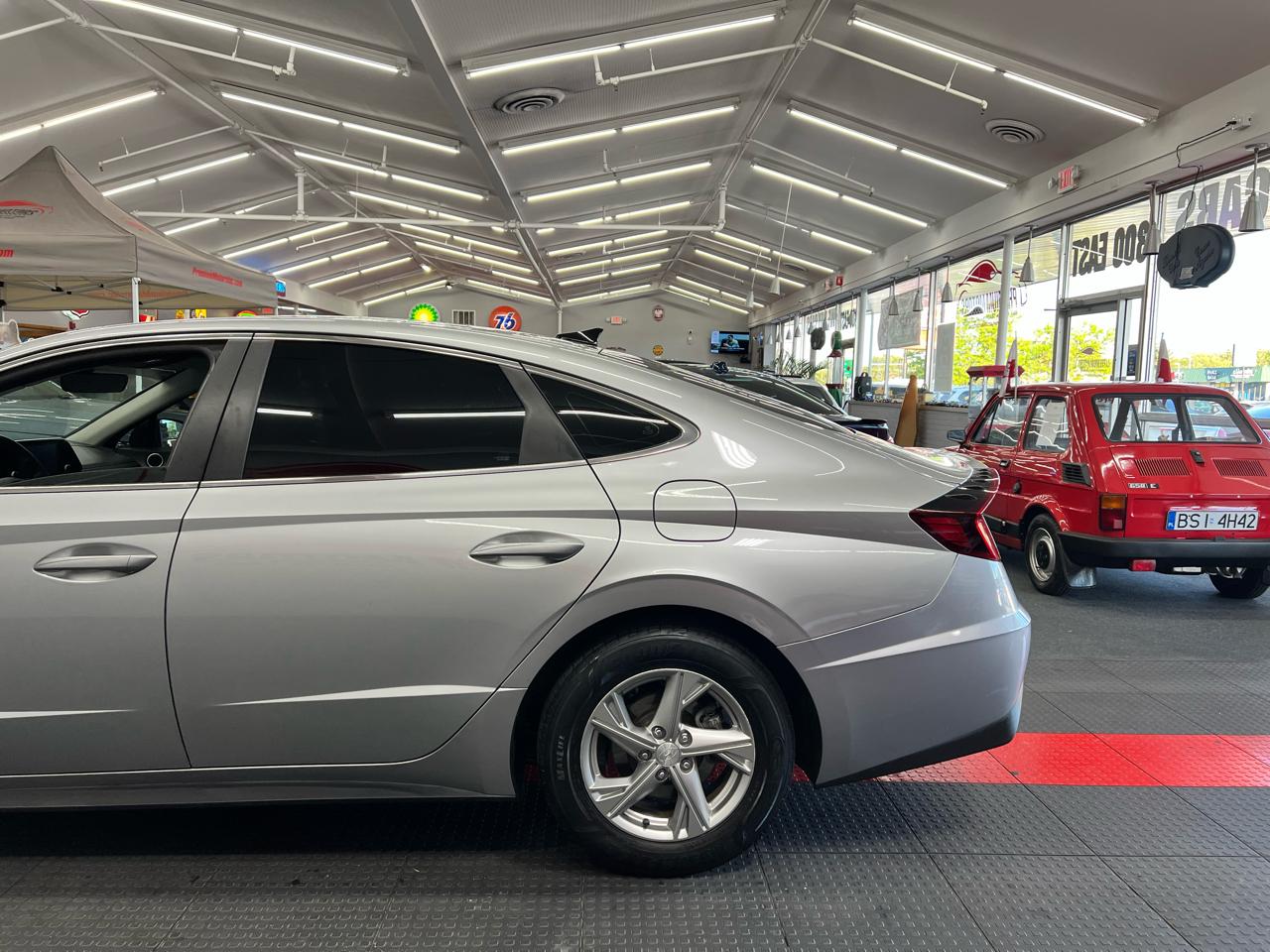 Hyundai Sonata SE 2021