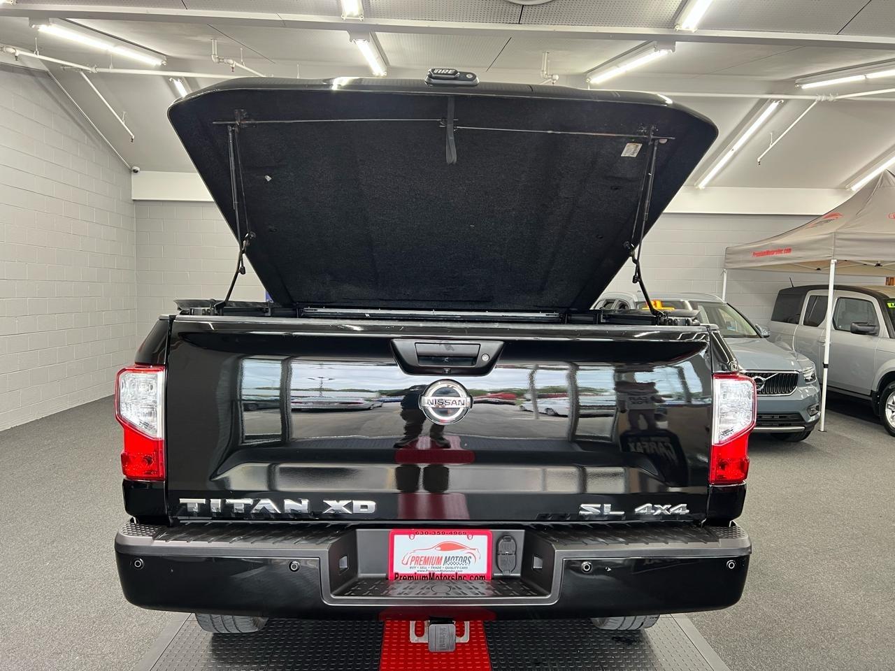 Nissan Titan XD  2017