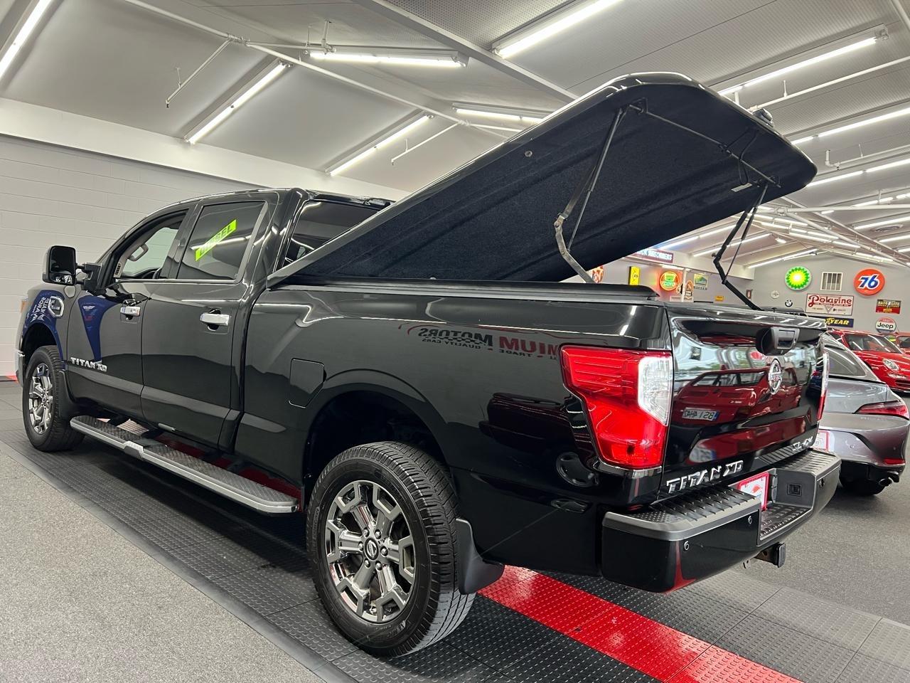 Nissan Titan XD  2017