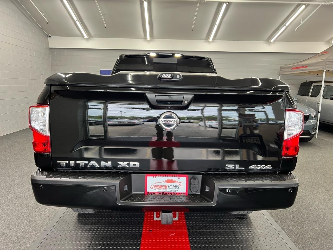 Nissan Titan XD  2017
