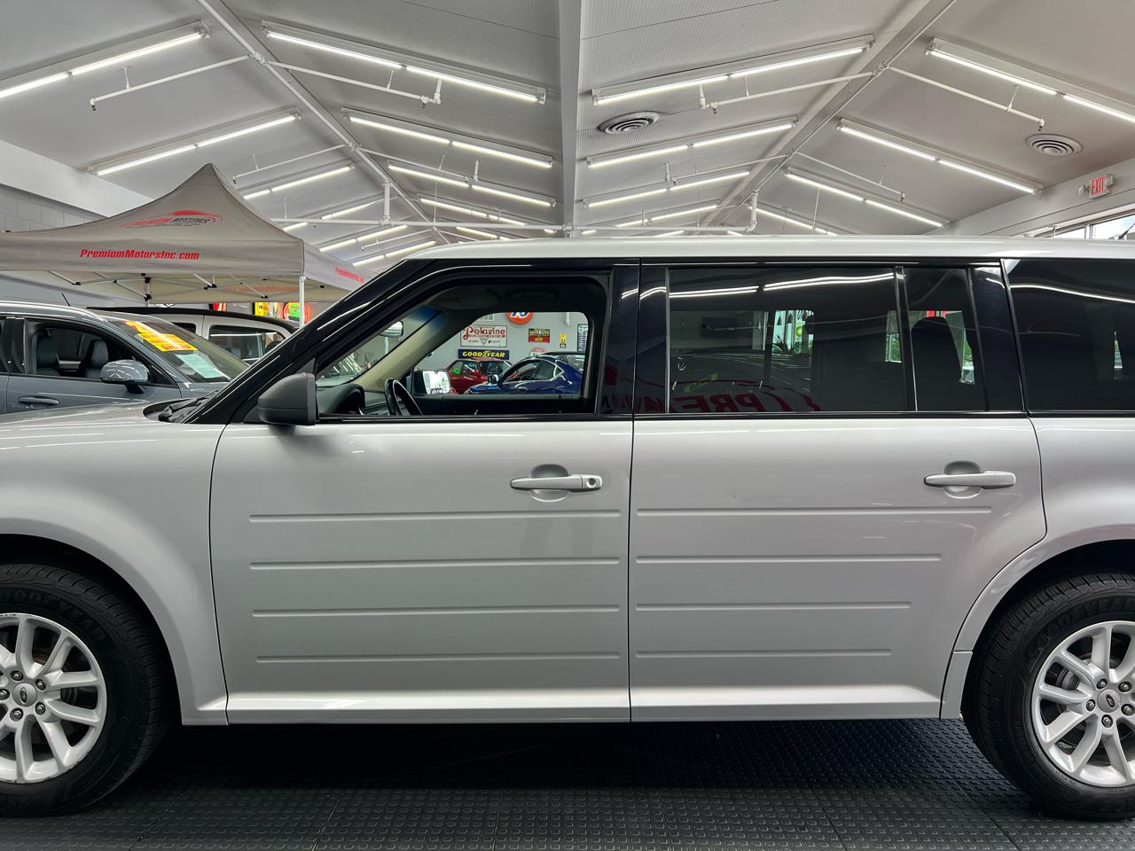 Ford Flex SE 2014