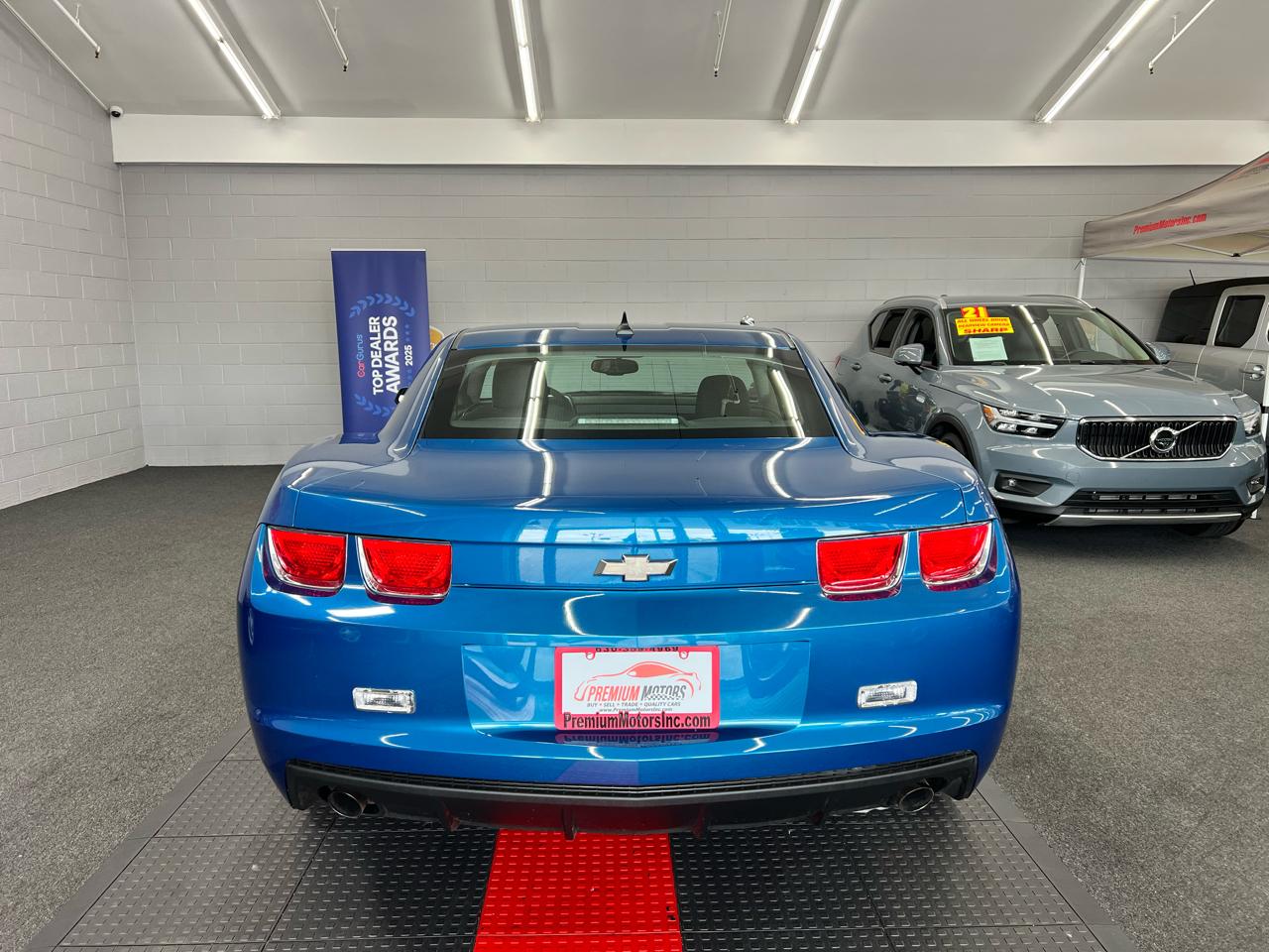 Chevrolet Camaro LS 2010