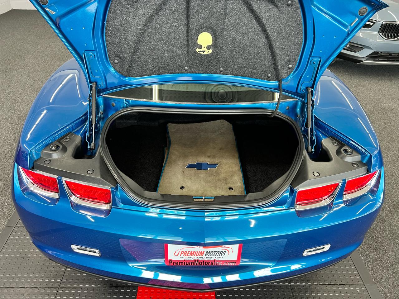 Chevrolet Camaro LS 2010