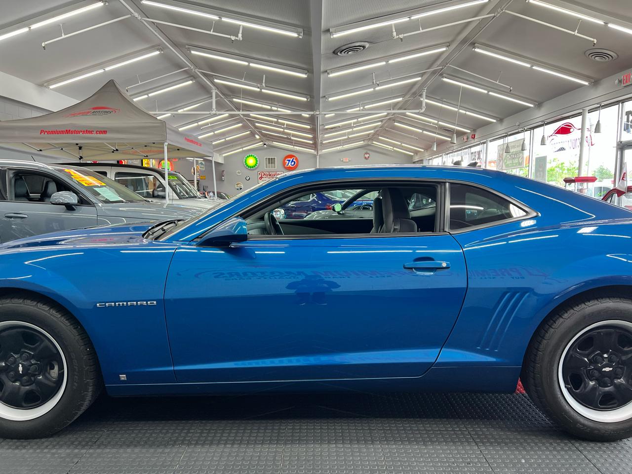 Chevrolet Camaro LS 2010