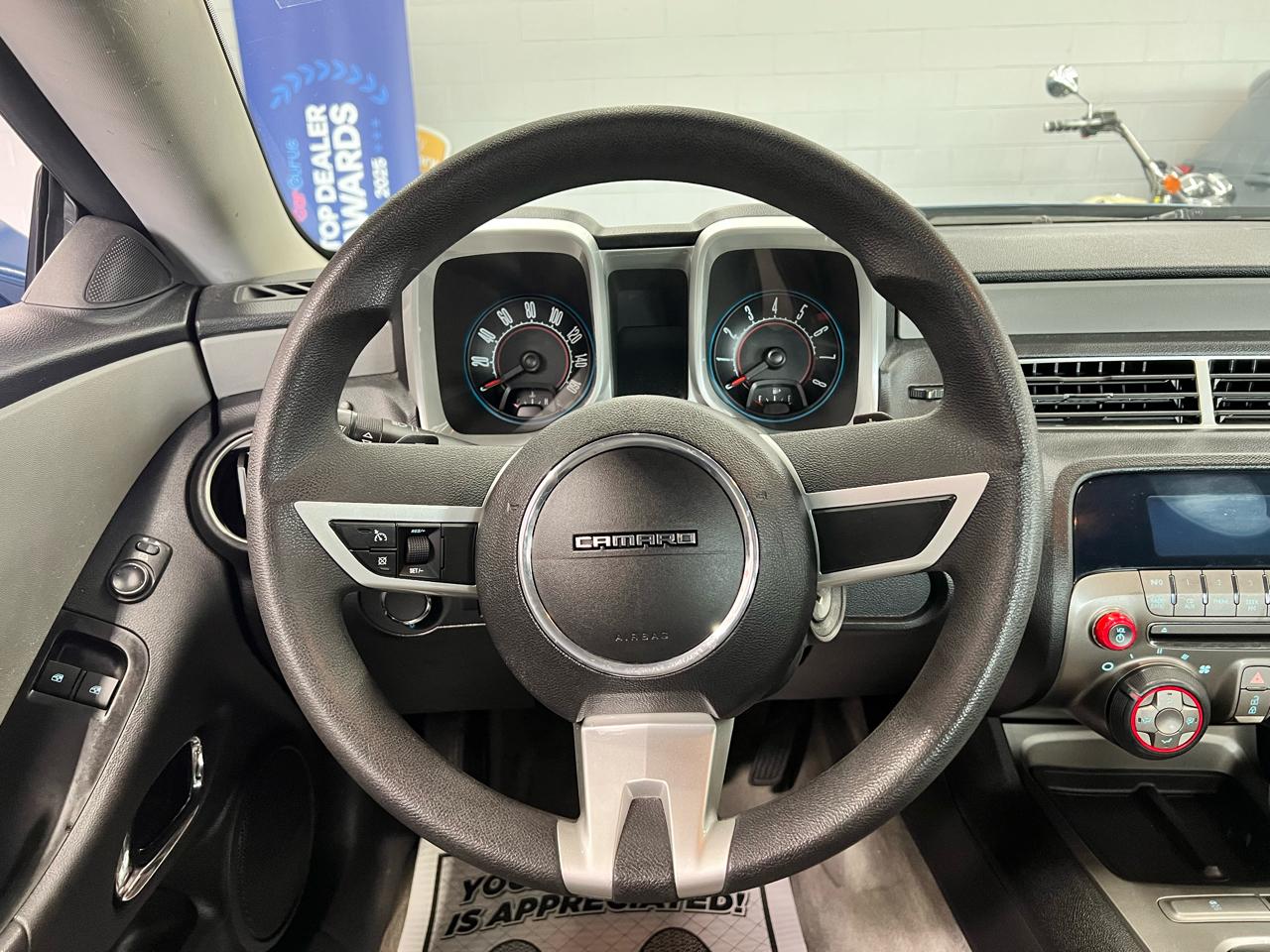 Chevrolet Camaro LS 2010