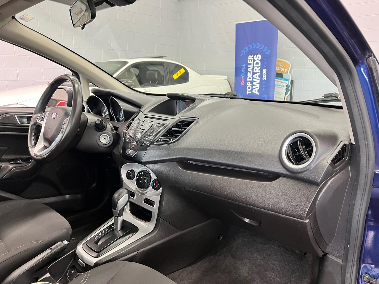 Ford Fiesta SE 2016