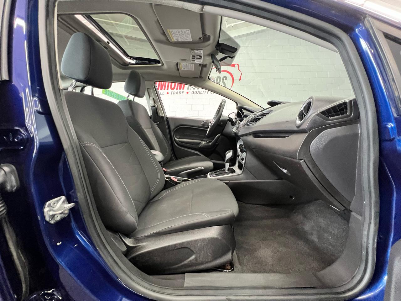 Ford Fiesta SE 2016