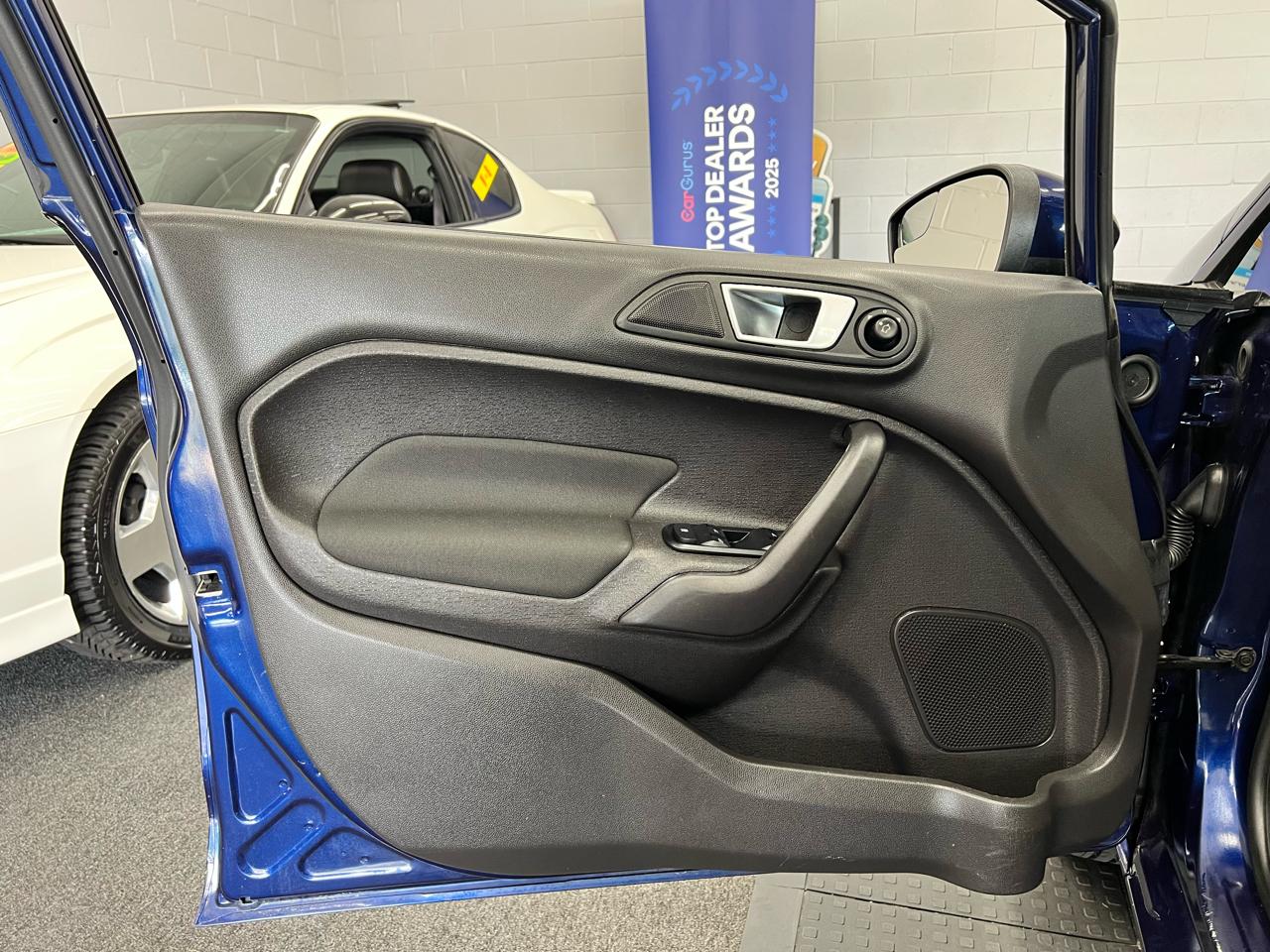 Ford Fiesta SE 2016