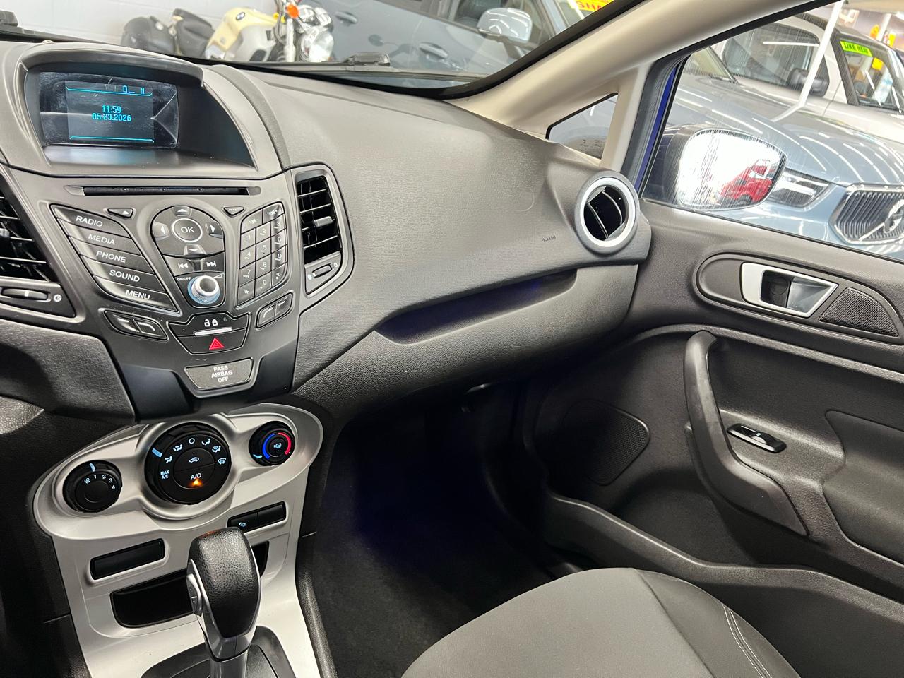 Ford Fiesta SE 2016