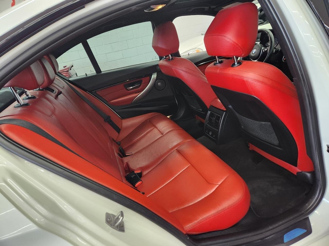 BMW 3-Series  2016