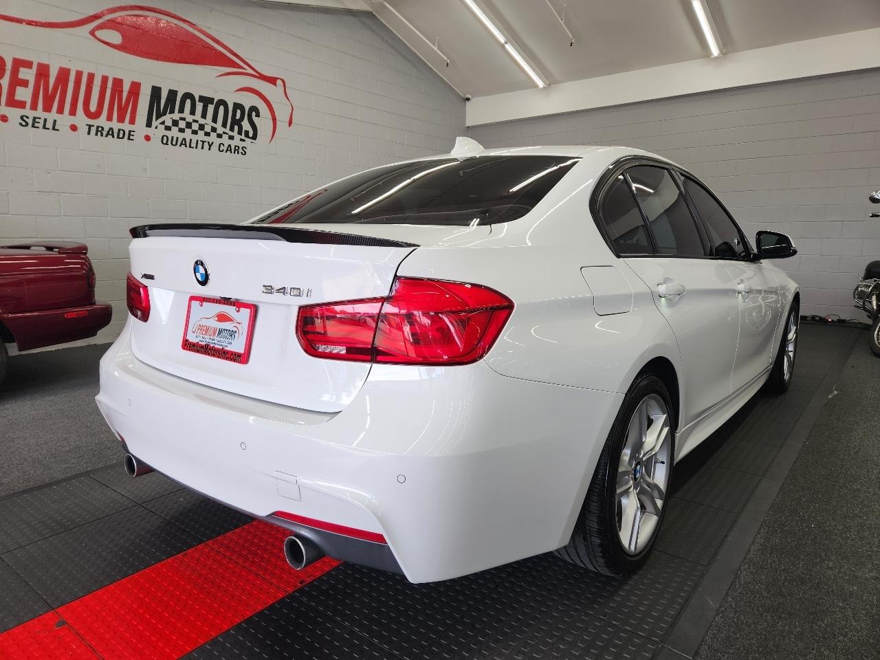 BMW 3-Series  2016