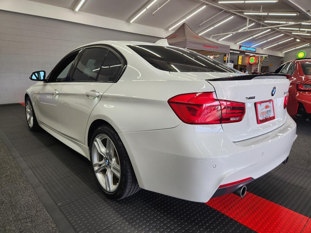 BMW 3-Series  2016