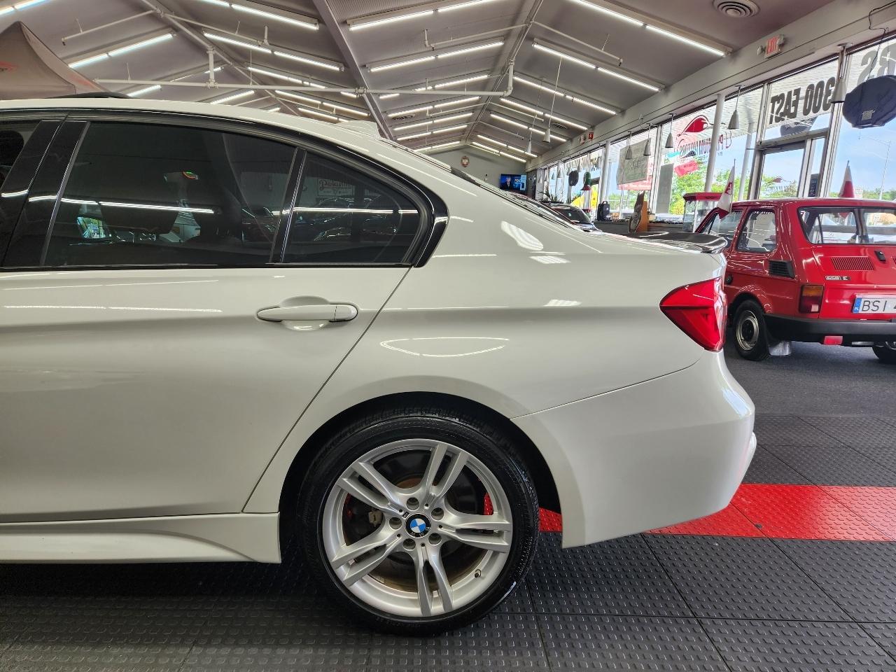 BMW 3-Series  2016