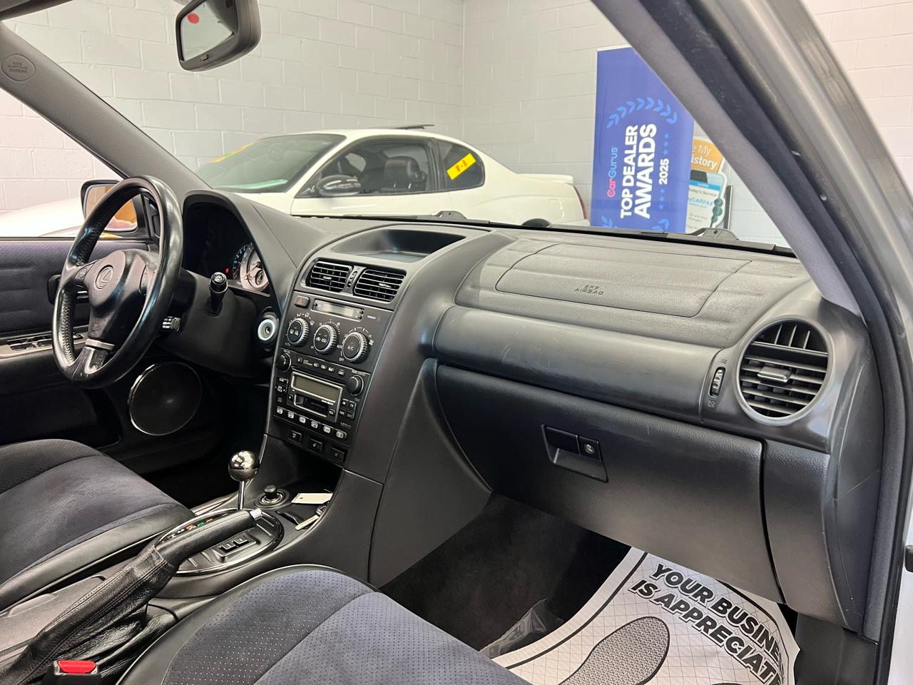 Lexus IS 300  2003