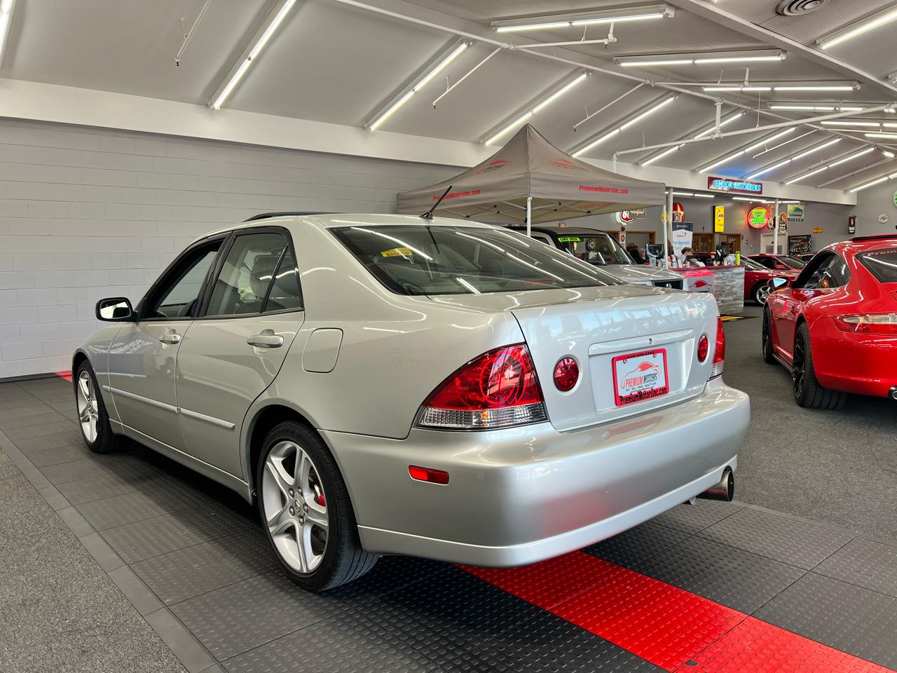 Lexus IS 300  2003