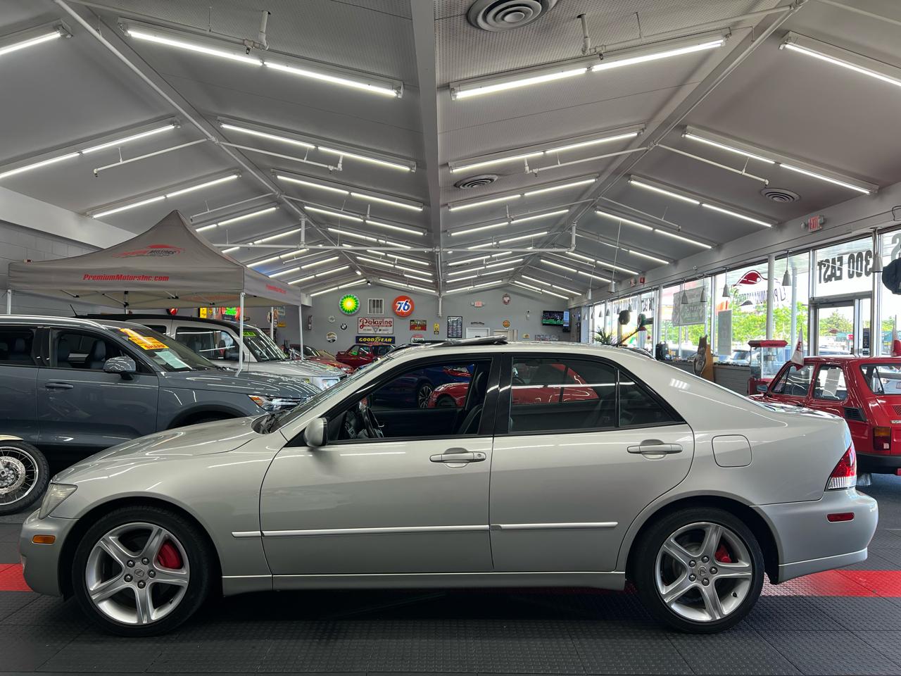Lexus IS 300  2003