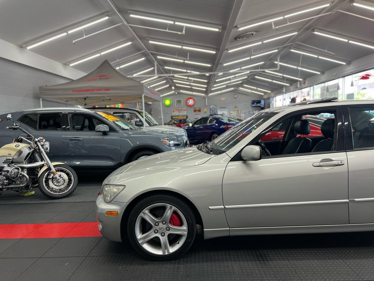 Lexus IS 300  2003