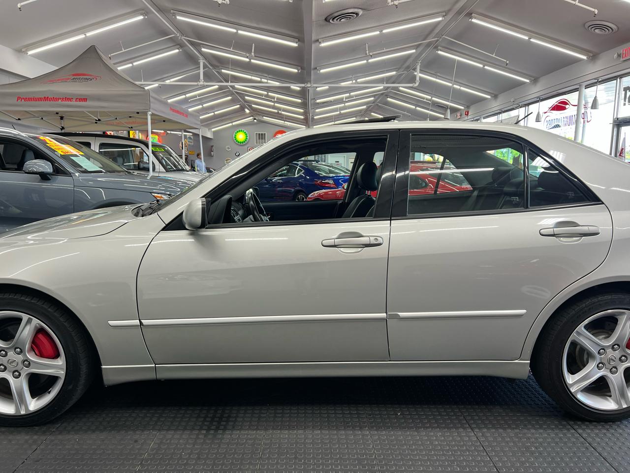 Lexus IS 300  2003