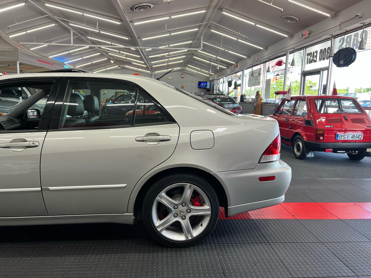 Lexus IS 300  2003