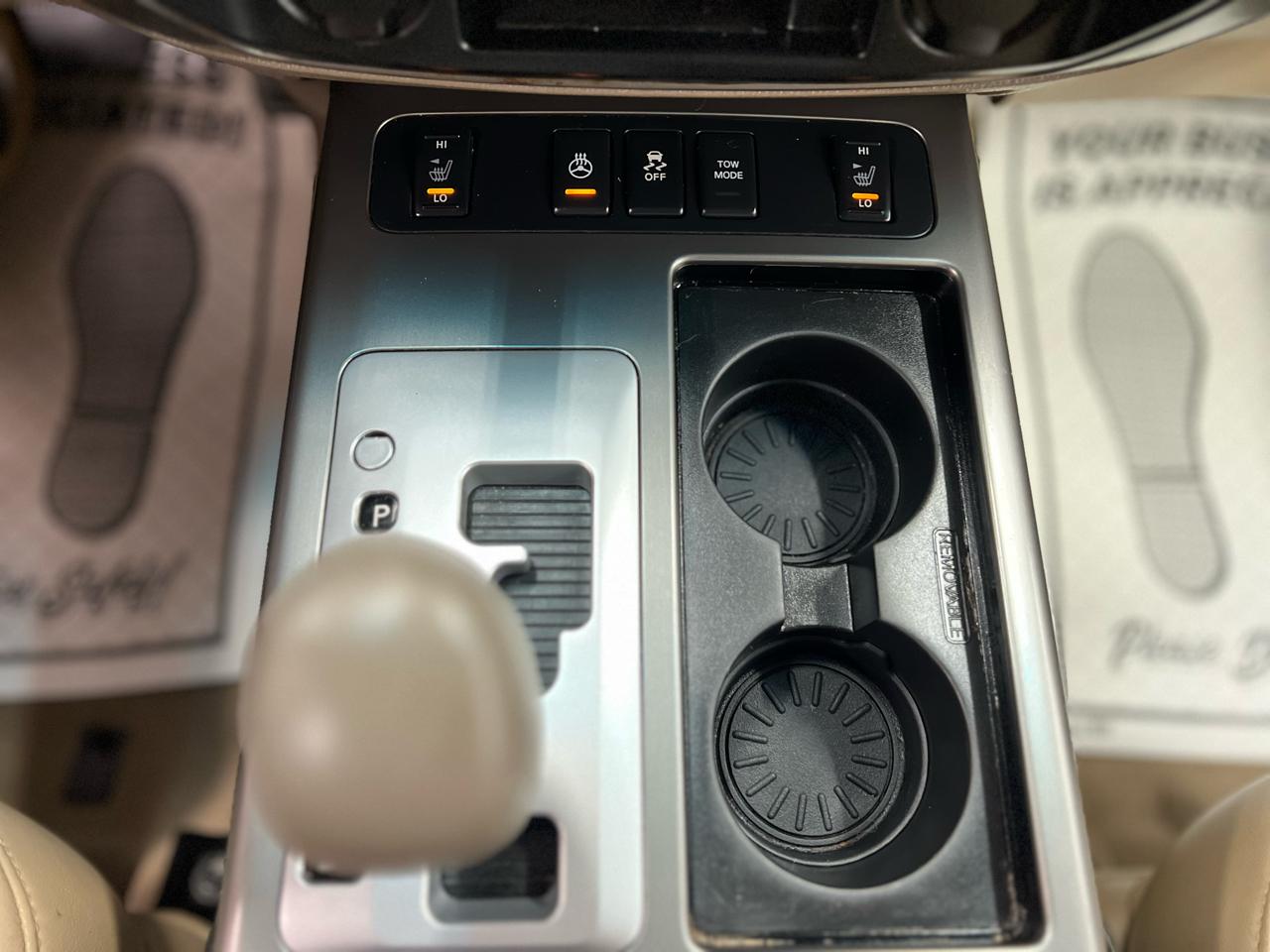 Nissan Armada Platinum 2015