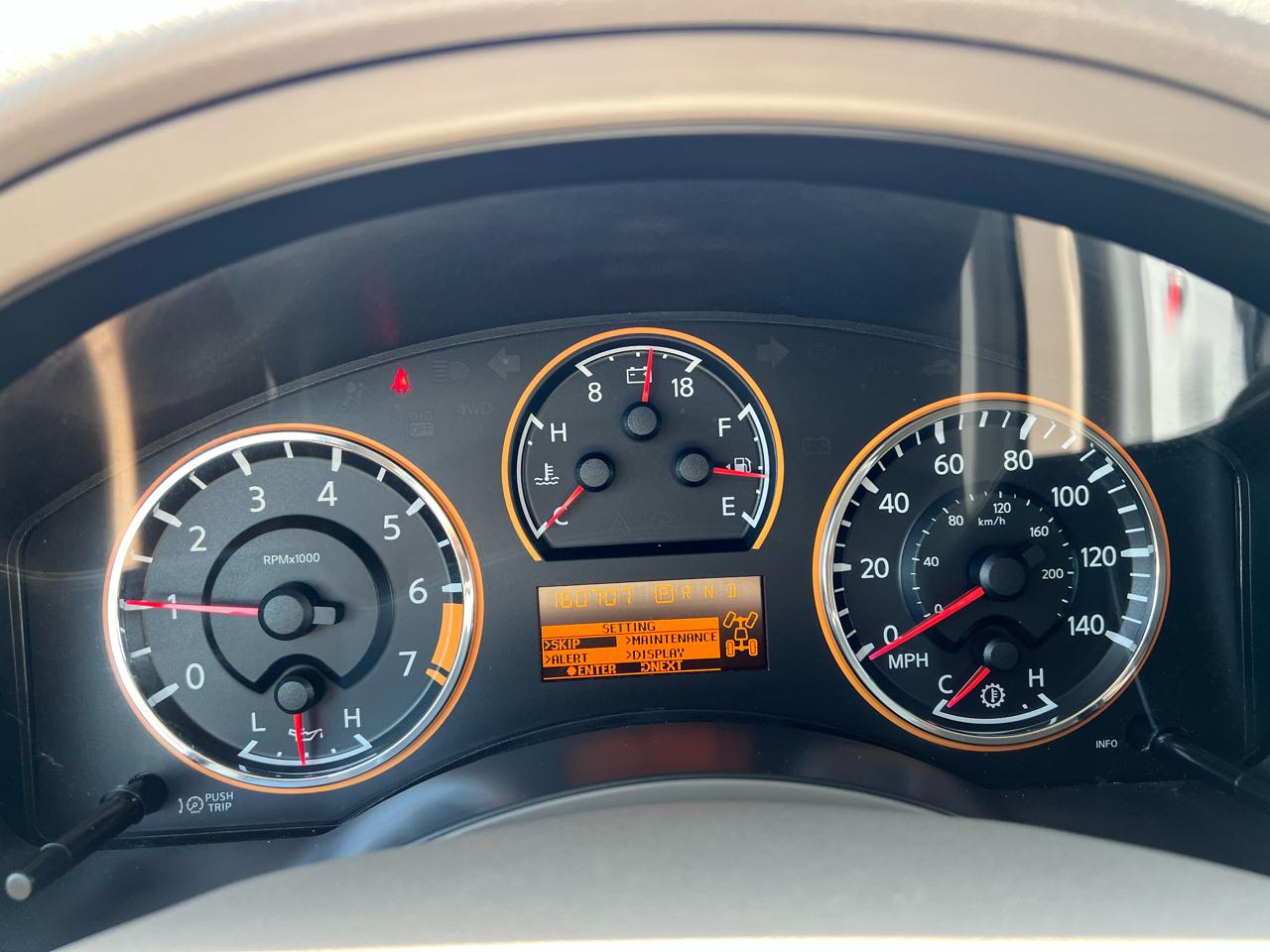 Nissan Armada Platinum 2015
