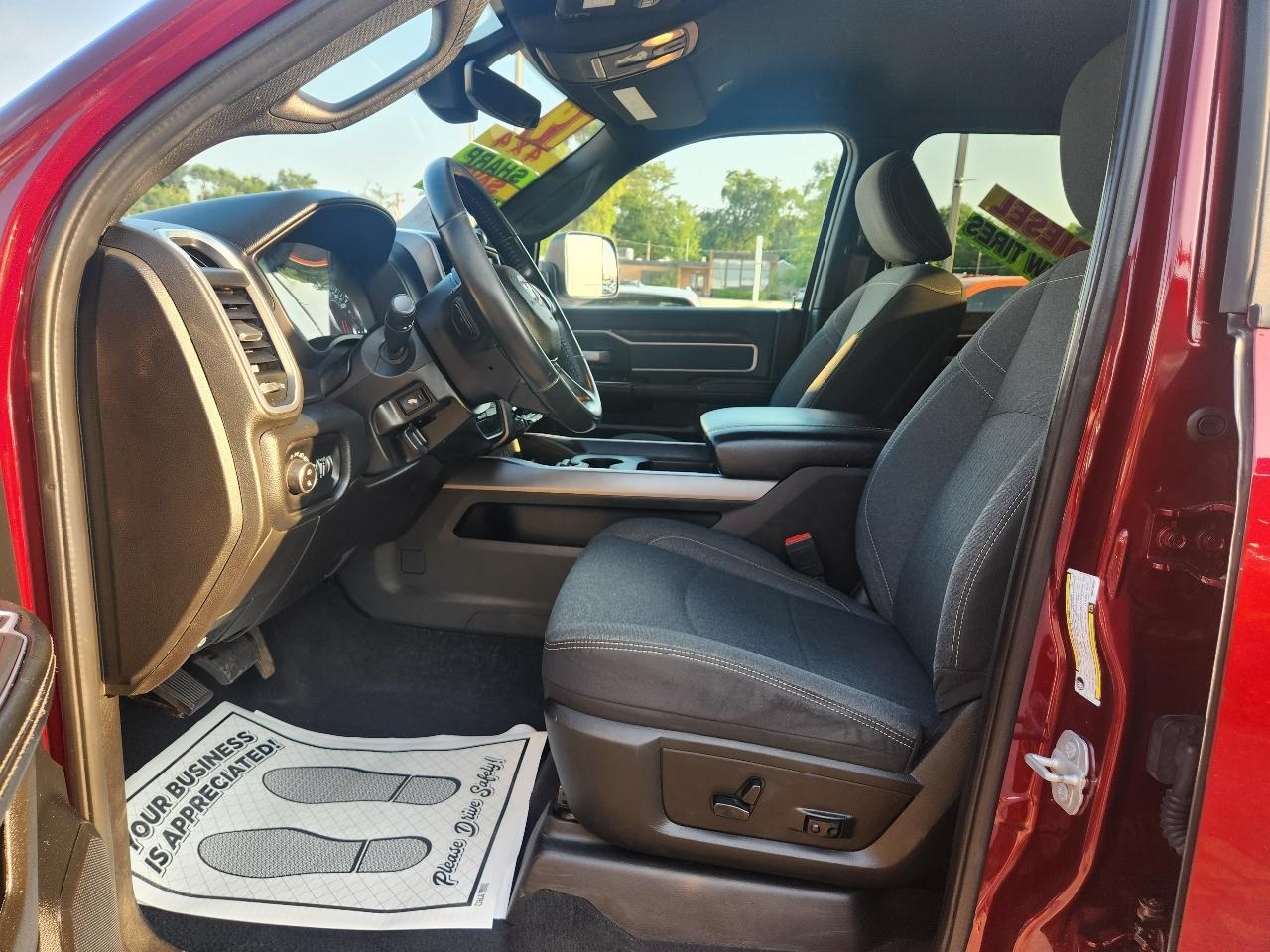 RAM 2500 4WD Mega Cab 160.5" Big Horn 2019