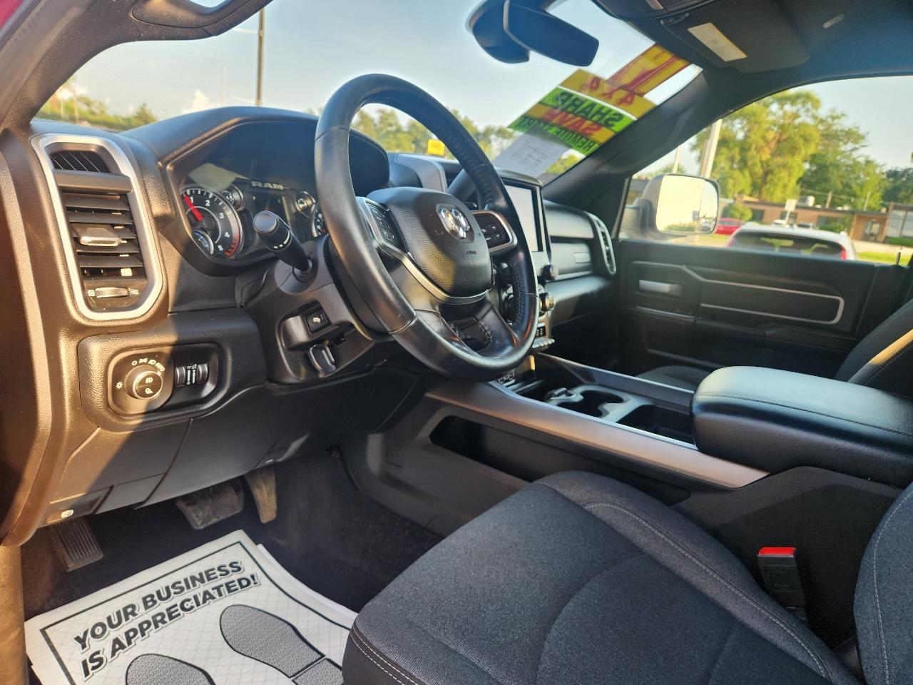 RAM 2500 4WD Mega Cab 160.5" Big Horn 2019