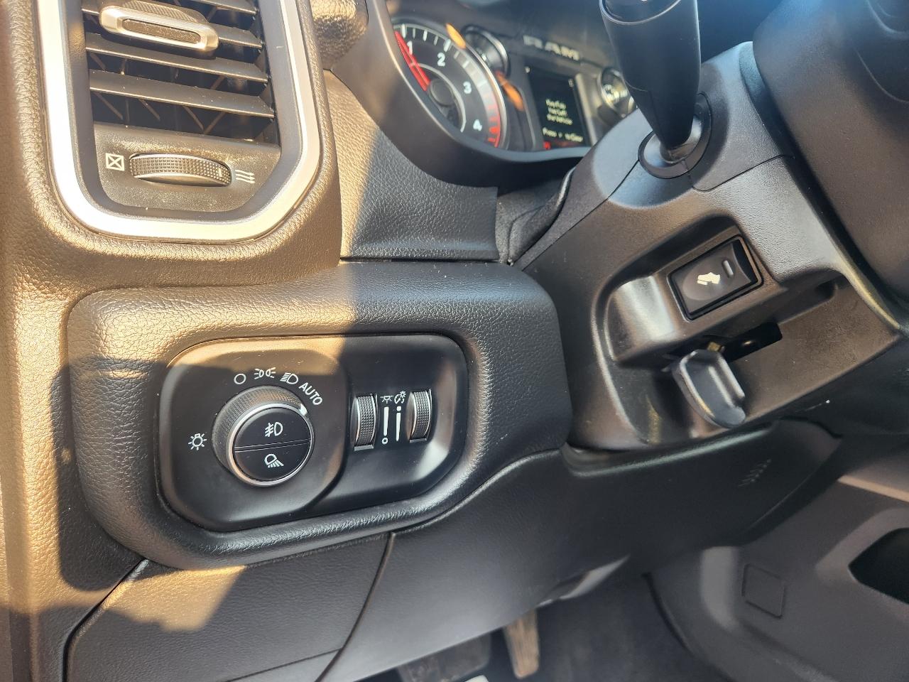 RAM 2500 4WD Mega Cab 160.5" Big Horn 2019