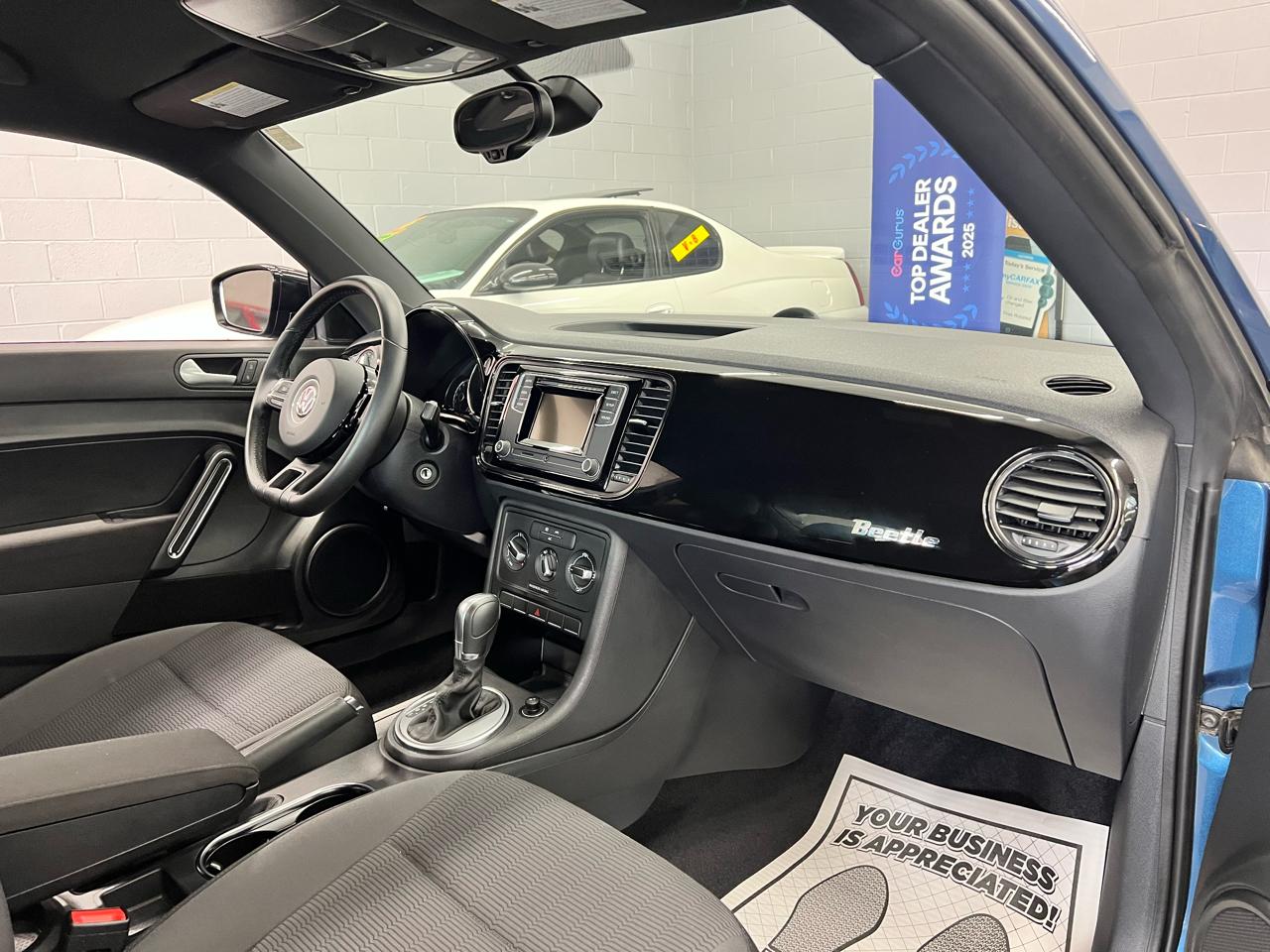 Volkswagen Beetle 1.8T S 2016