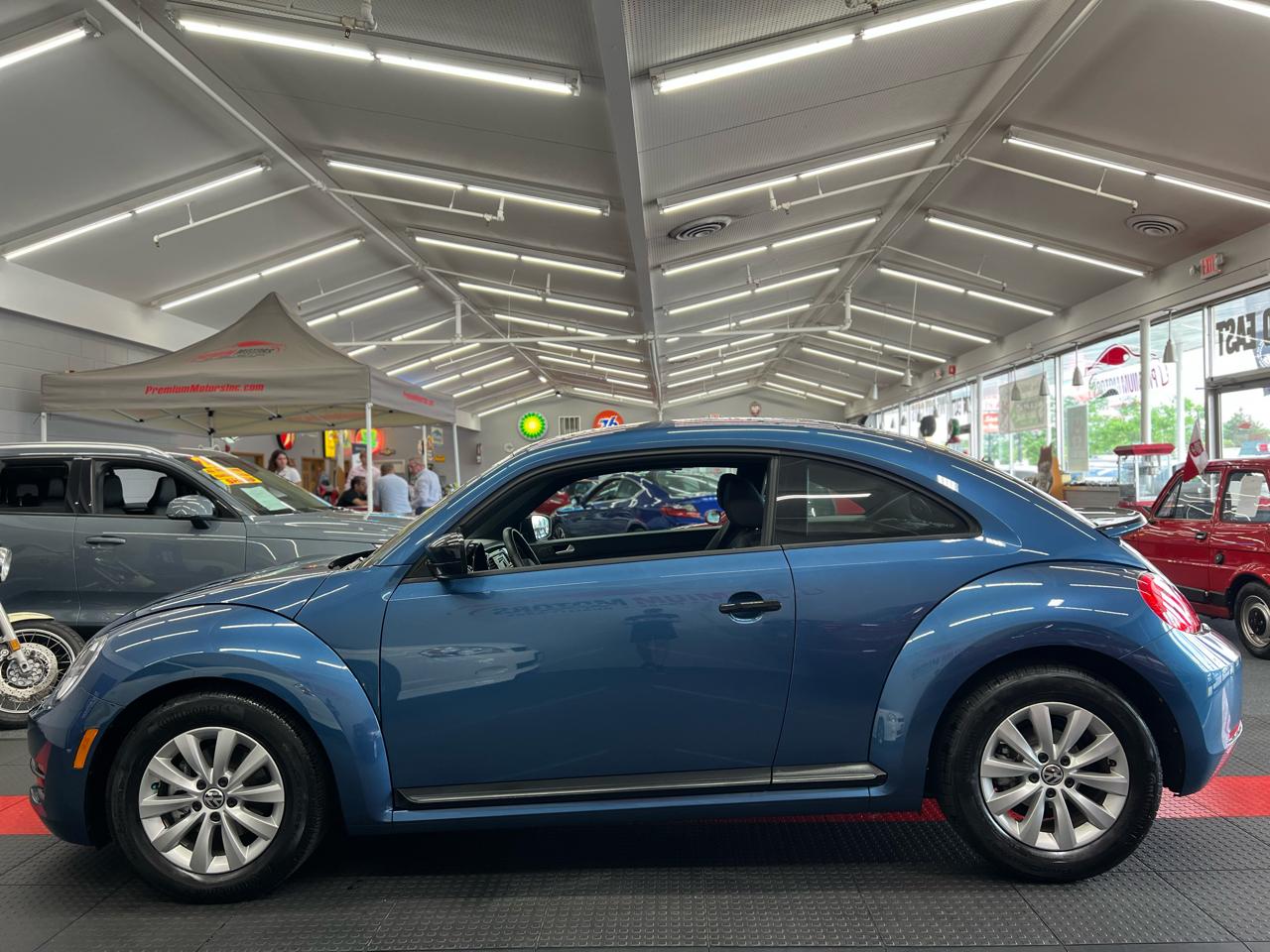 Volkswagen Beetle 1.8T S 2016