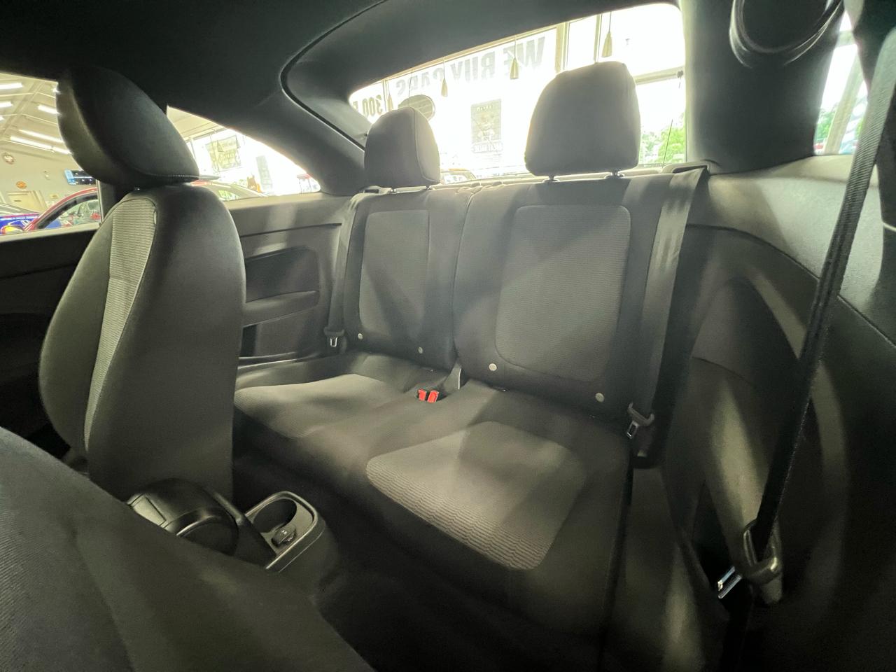 Volkswagen Beetle 1.8T S 2016