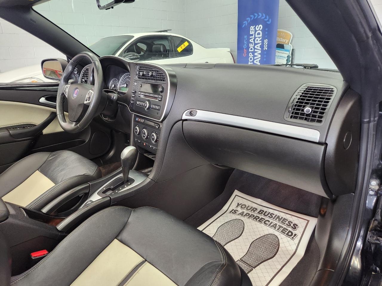 Saab 9-3  2010