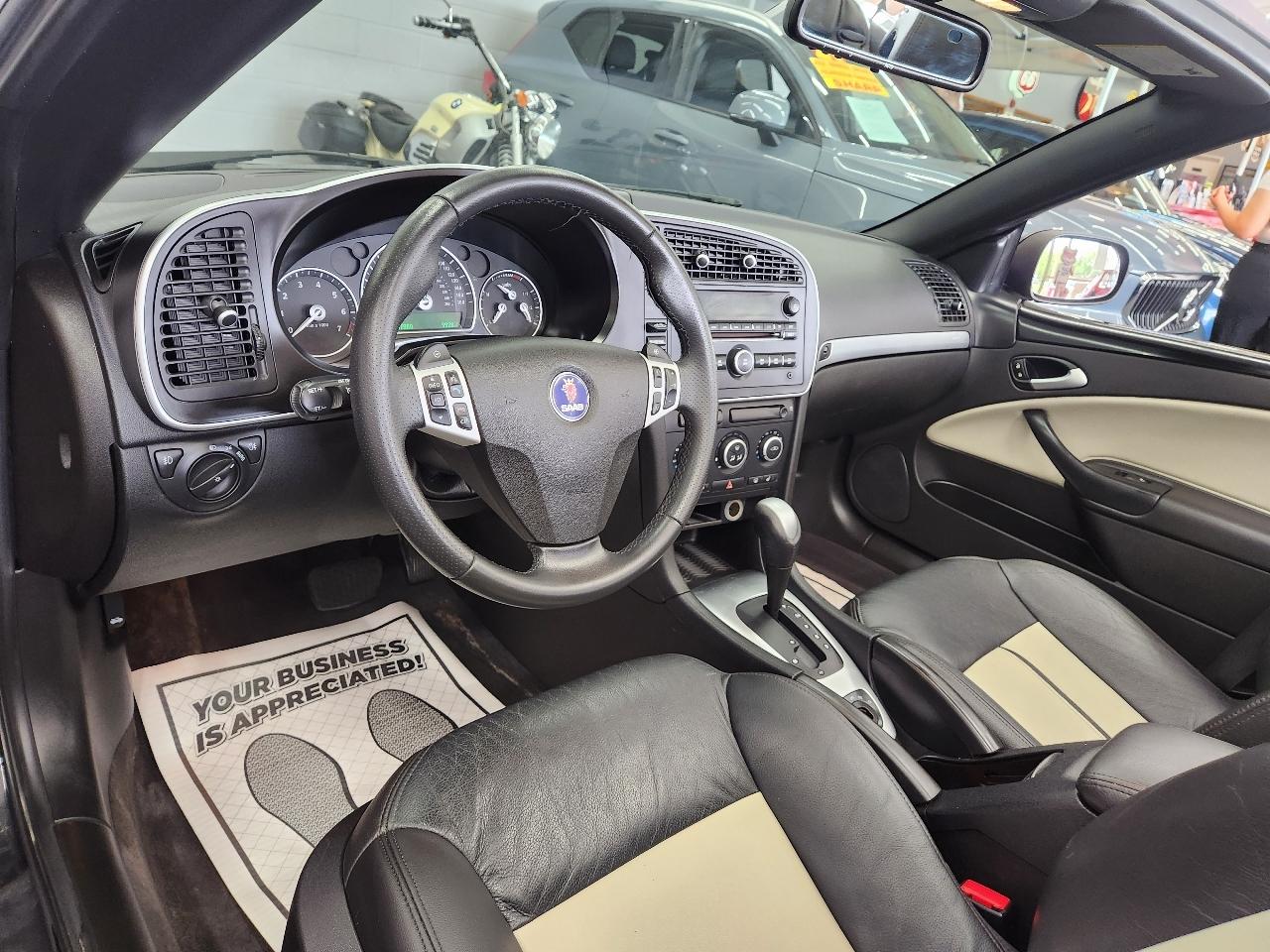 Saab 9-3  2010