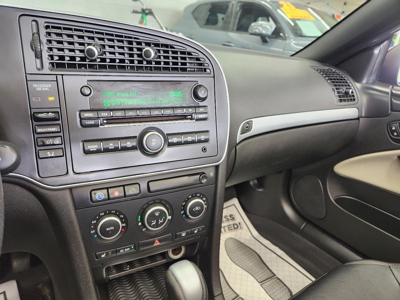 Saab 9-3  2010