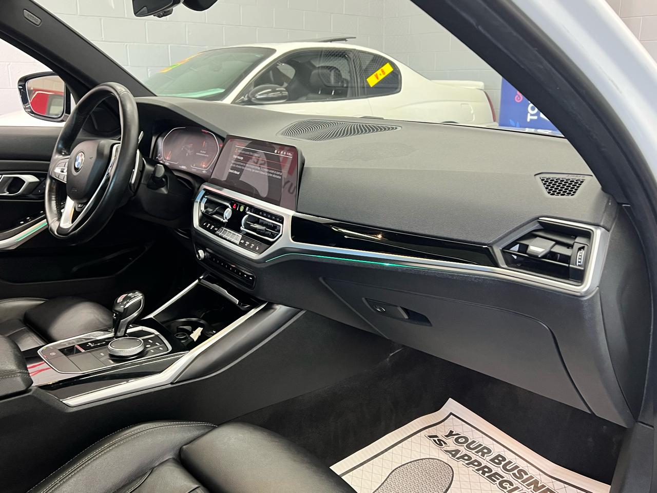 BMW 3-Series 330i xDrive 2019