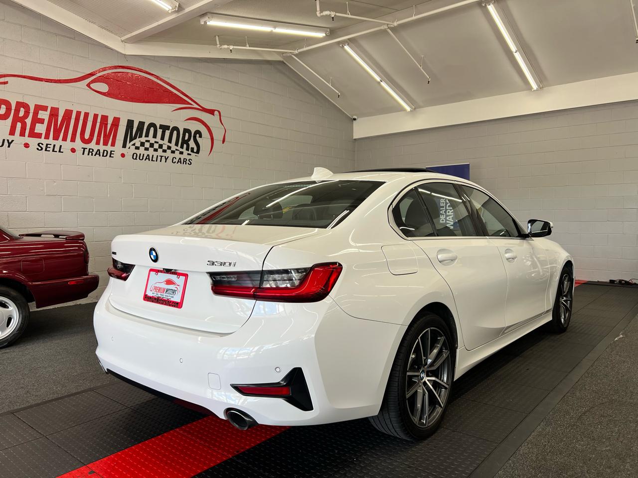 BMW 3-Series 330i xDrive 2019