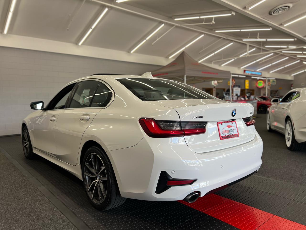 BMW 3-Series 330i xDrive 2019